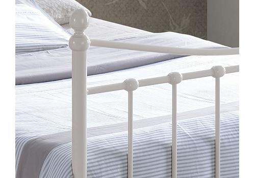 4ft6 Double Alder Ivory White Victorian Style Metal Bed Frame 2
